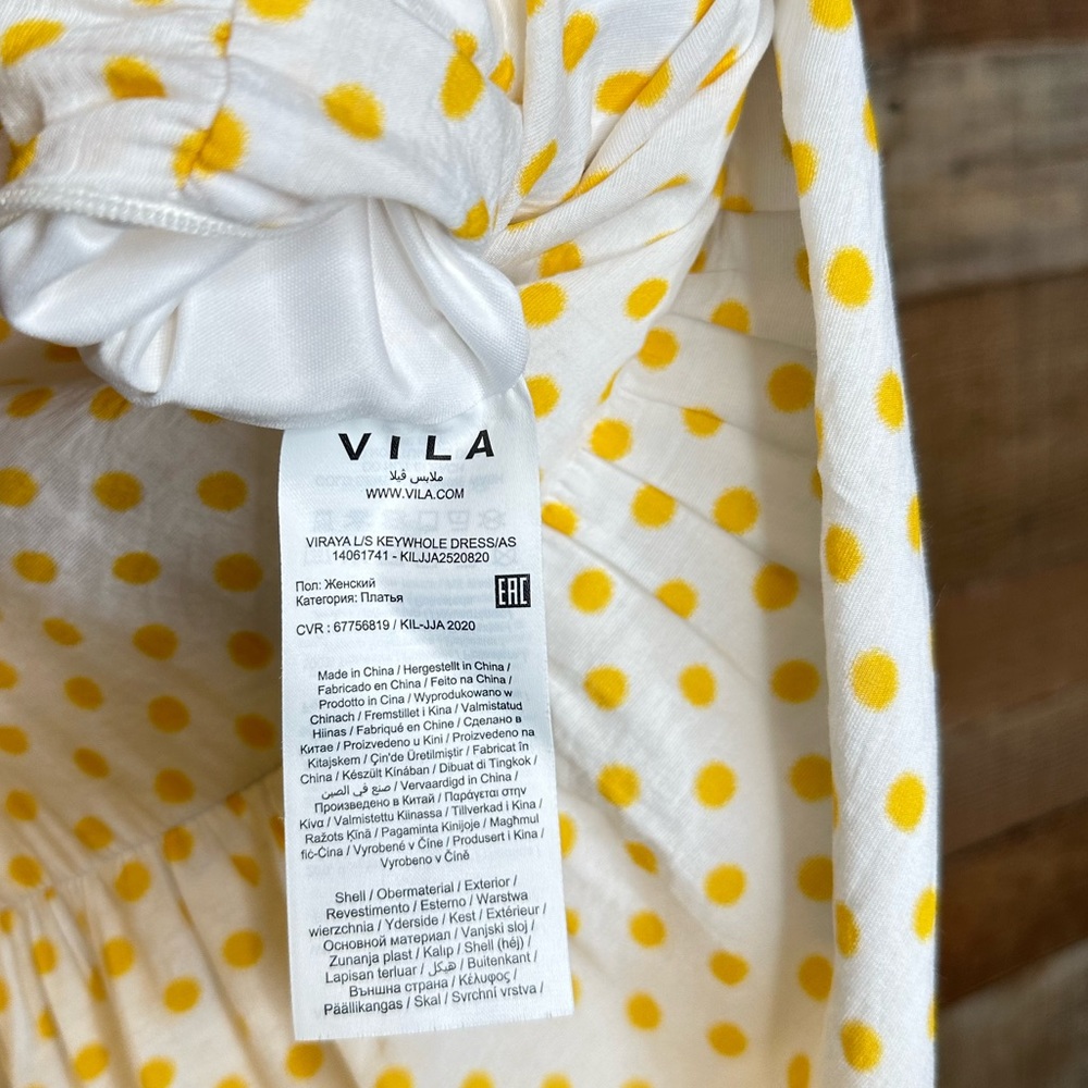 Vila midi dress with balloon sleeve in yellow spot - Picture 15 of 15
